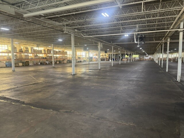 Open warehouse floor capacity at NOW Logistics